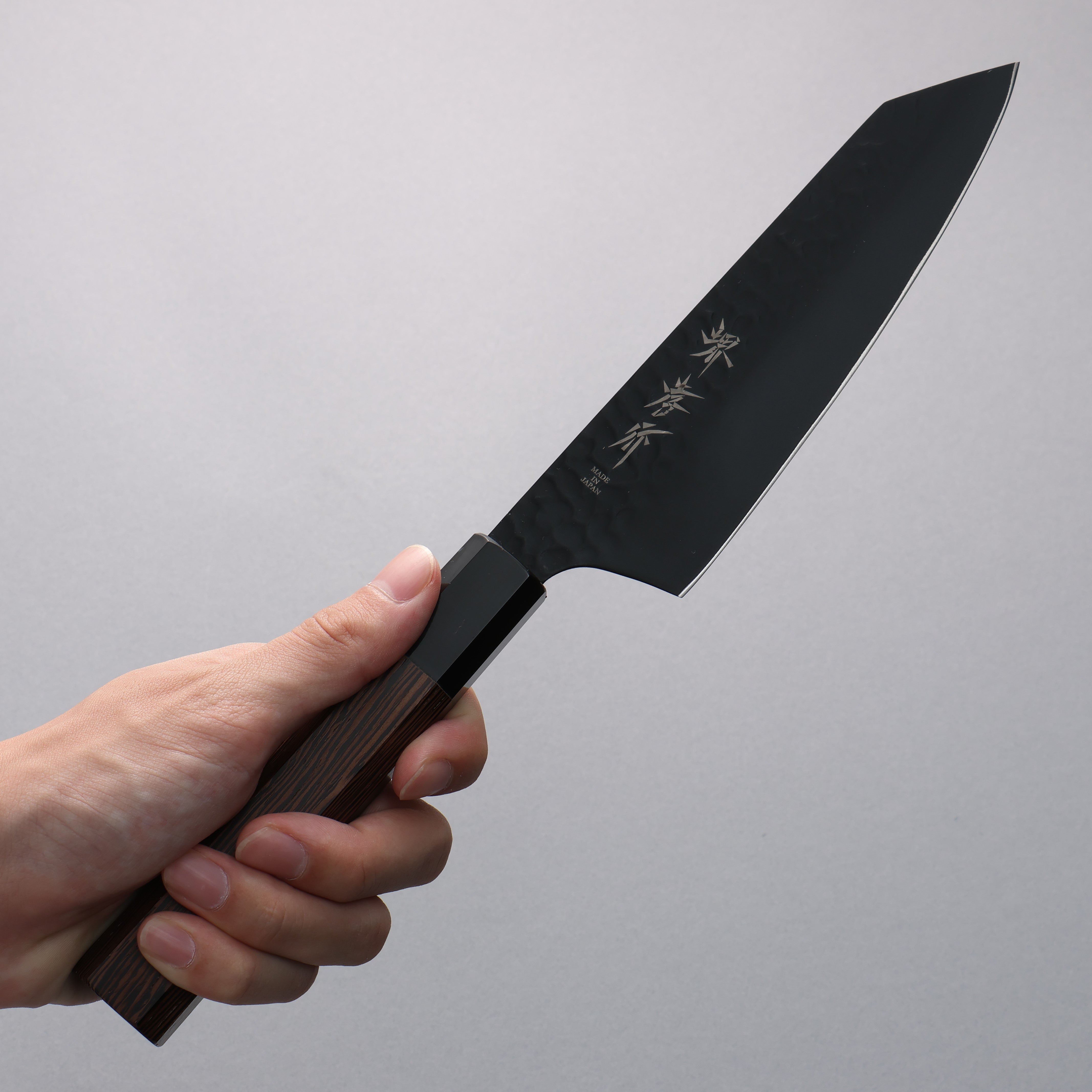 堺 孝行 黑影 VG10 鎚目 鐵氟龍塗層 劍型三德刀 160mm 雞翅木 握把 - 清助刃物