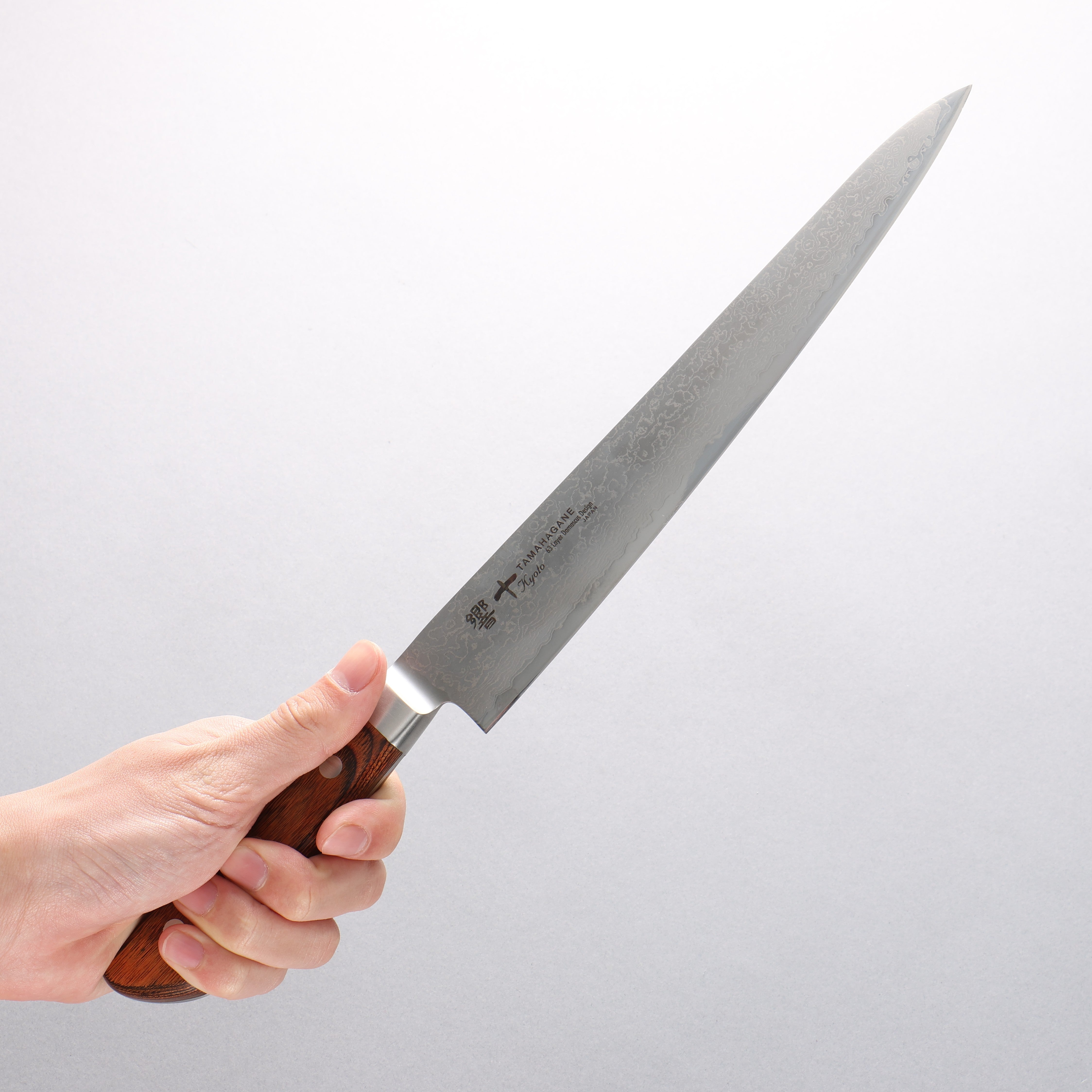 玉鋼 響十 63層 大馬士革紋 筋引 240mm KP-1113 - 清助刃物