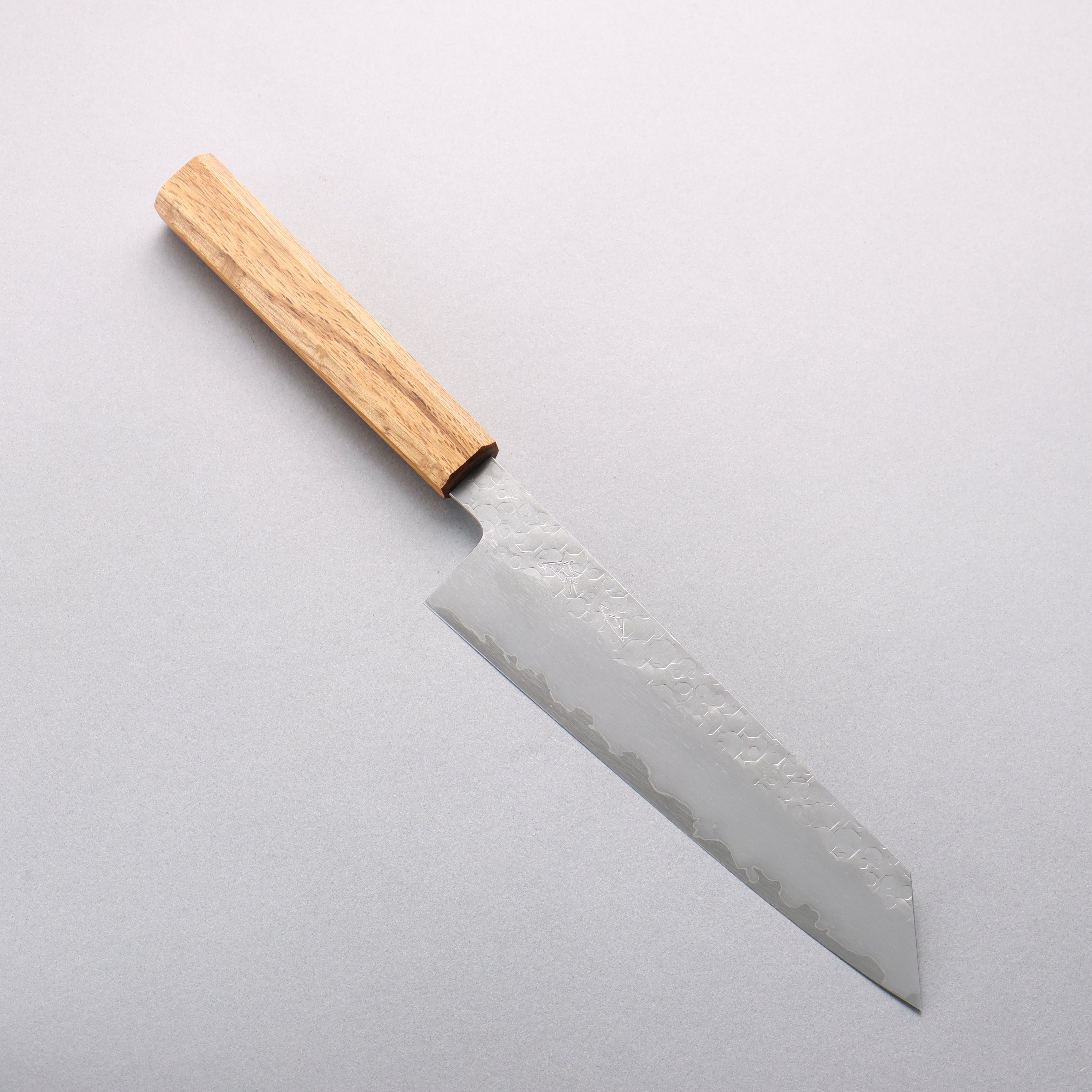 刃道 潮騒 SG2 鎚目 切付牛刀 210mm 橡木 握把 - 清助刃物