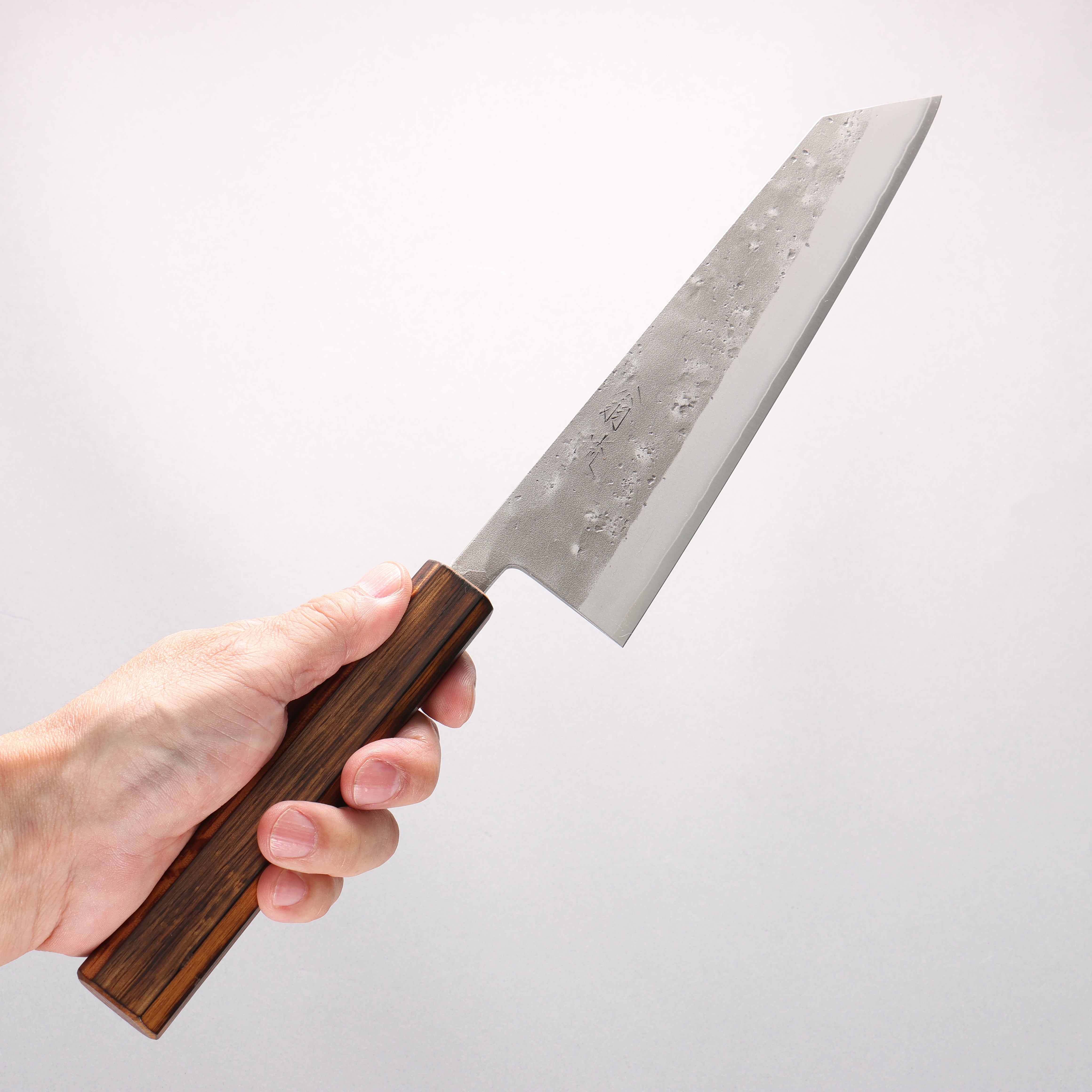 翁流 SLD 鋼 梨地 切付牛刀 200mm 橡木 (煤炭煙黑) 握把 - 清助刃物