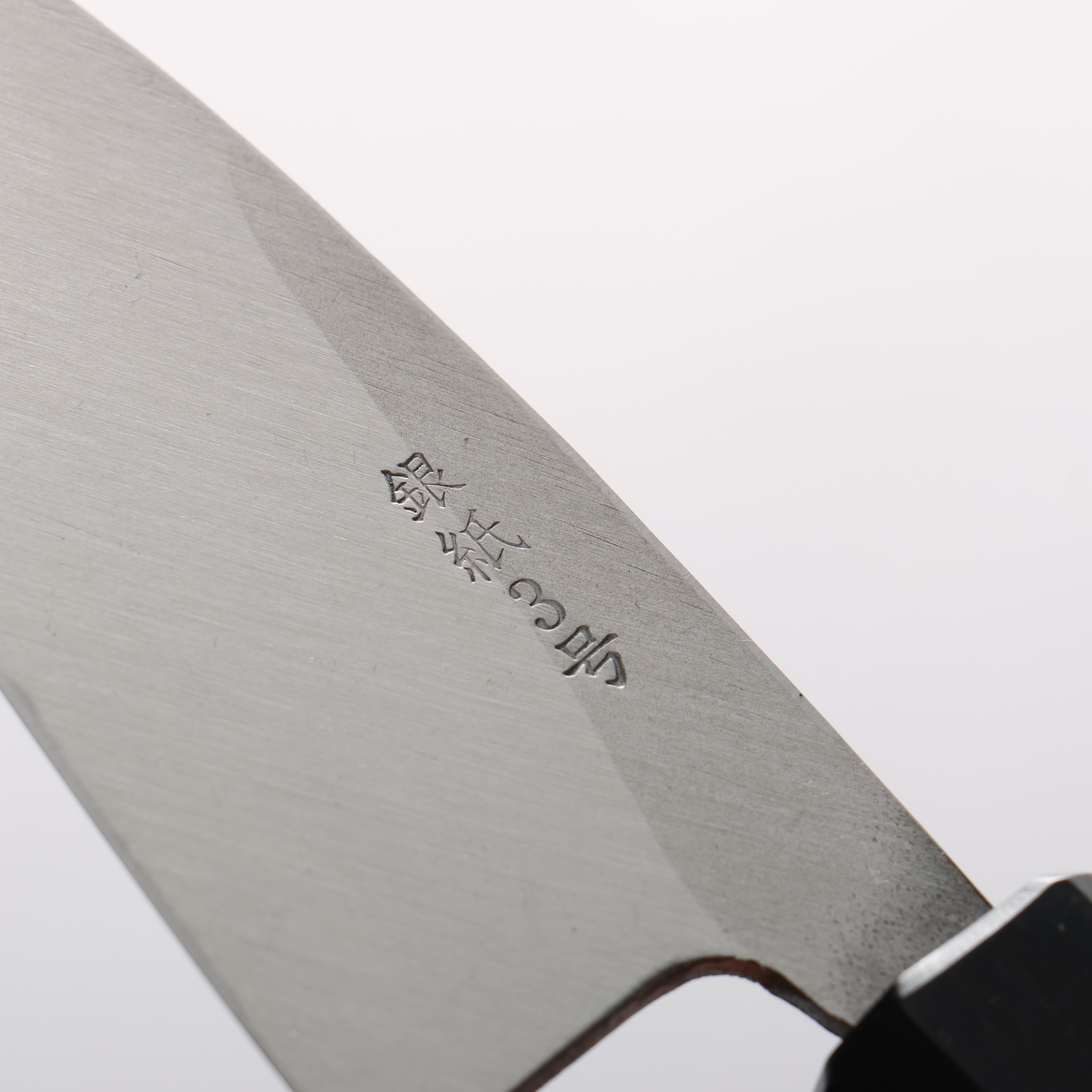 清助 銀三鋼 鎚目 (丸) 竹筴魚刀 105mm 核桃木 握把 - 清助刃物