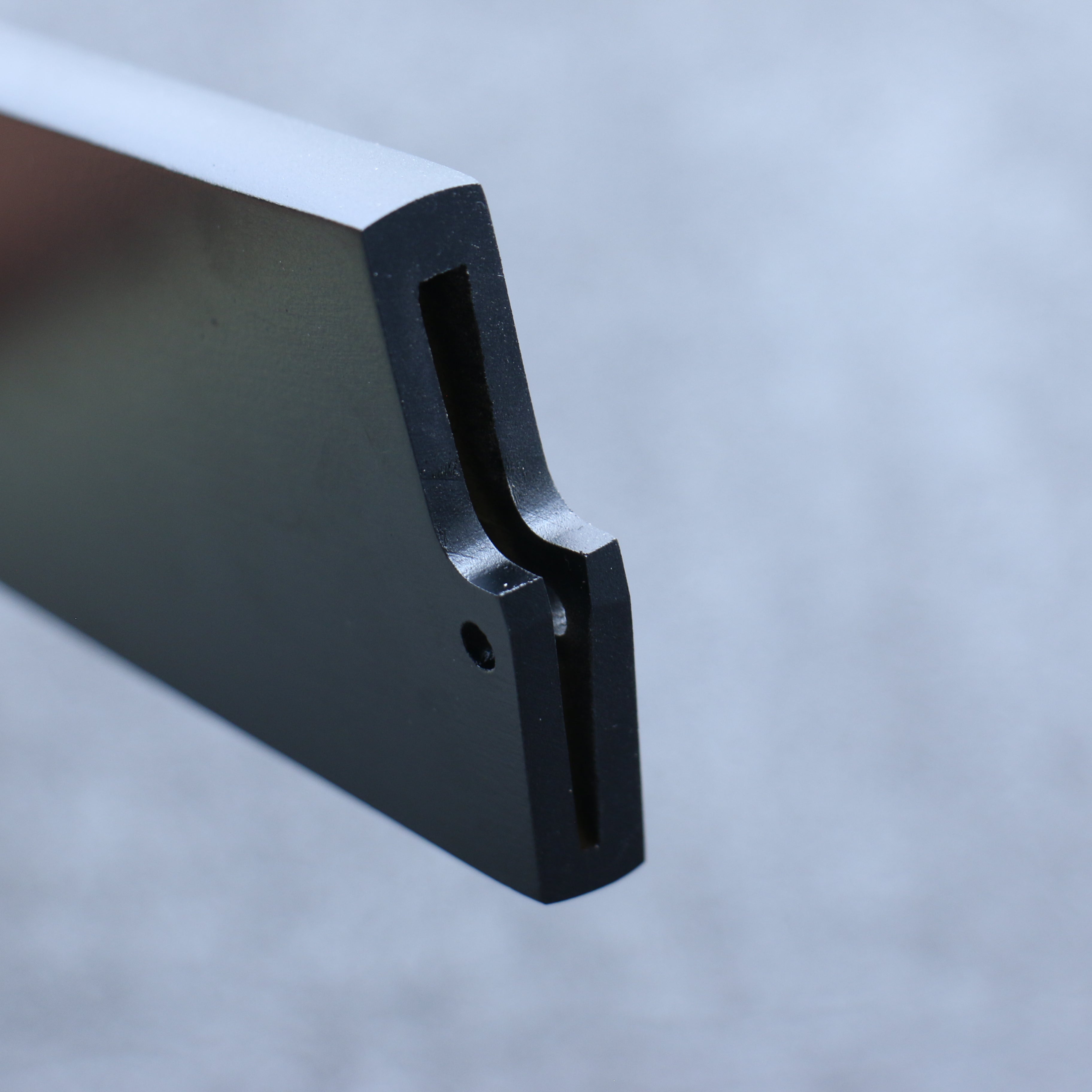 黑 木蘭 鞘 165mm 三德刀用 附合成木安全栓 Kaneko - 清助刃物