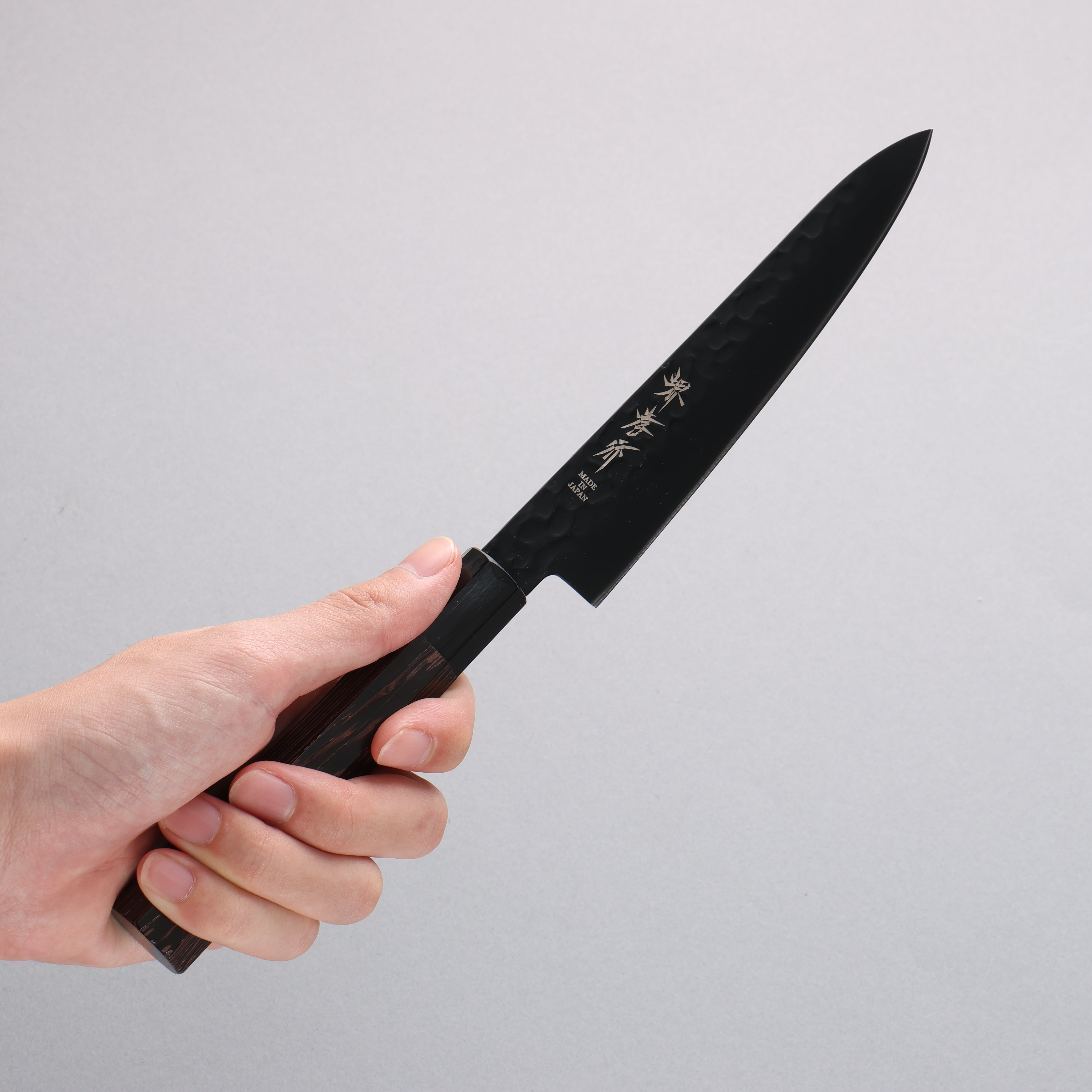 堺 孝行 黑影 VG10 鎚目 鐵氟龍塗層 多用途小刀 150mm 雞翅木 握把 - 清助刃物