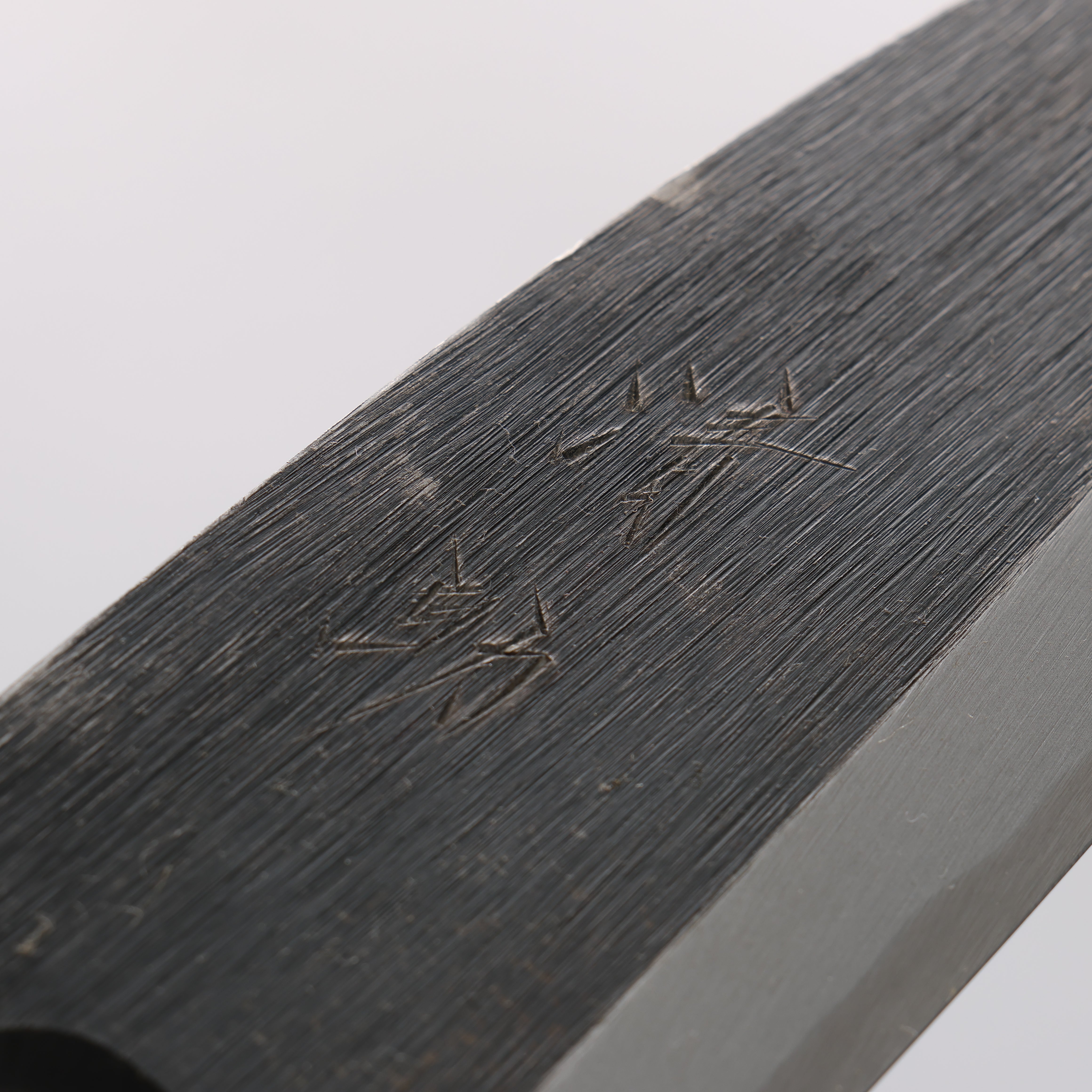 清助 白鋼二號 黑打 出刃 135mm 紫色漆塗 握把 - 清助刃物