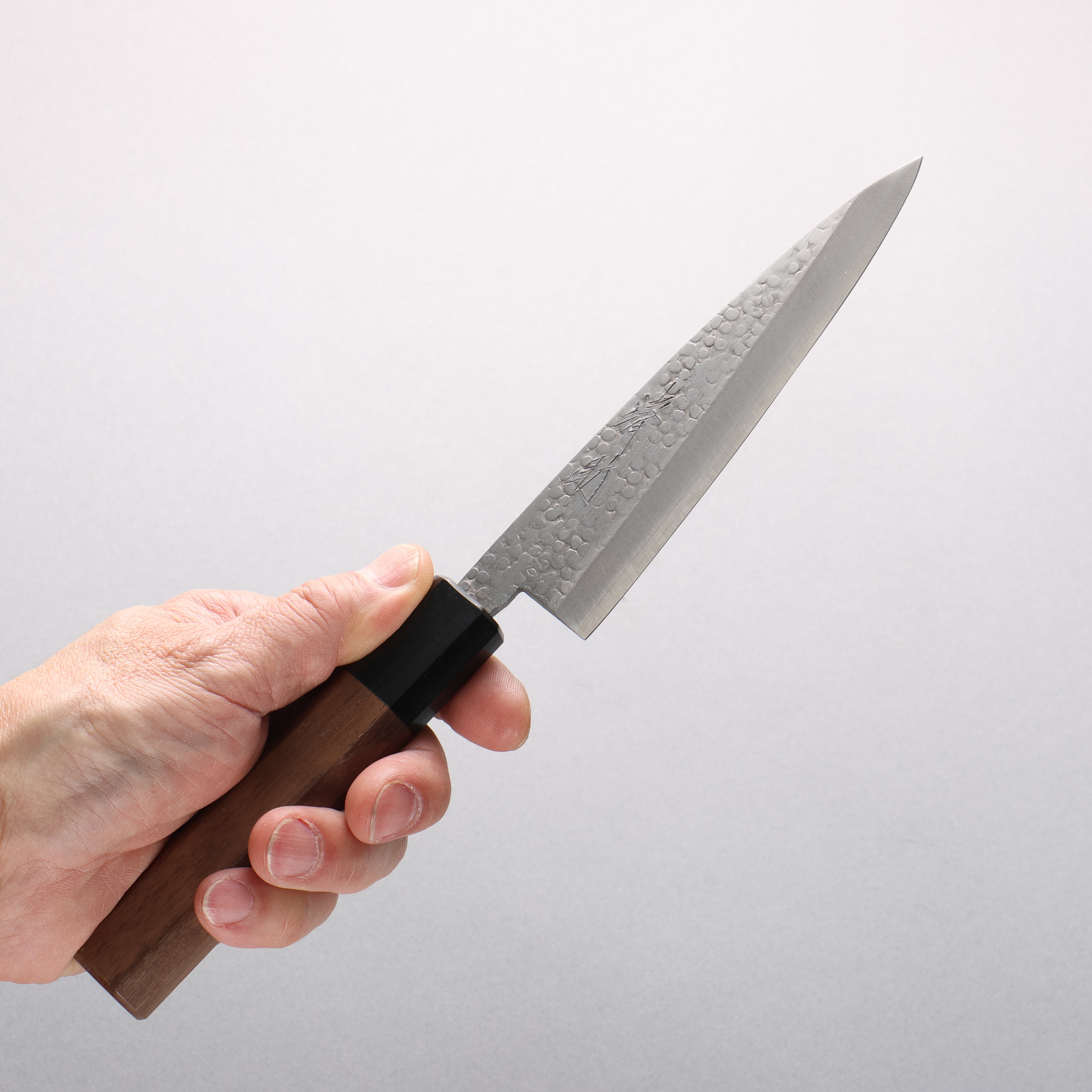 清助 銀三鋼 鎚目 (丸) 多用途小刀 135mm 核桃木 握把 - 清助刃物