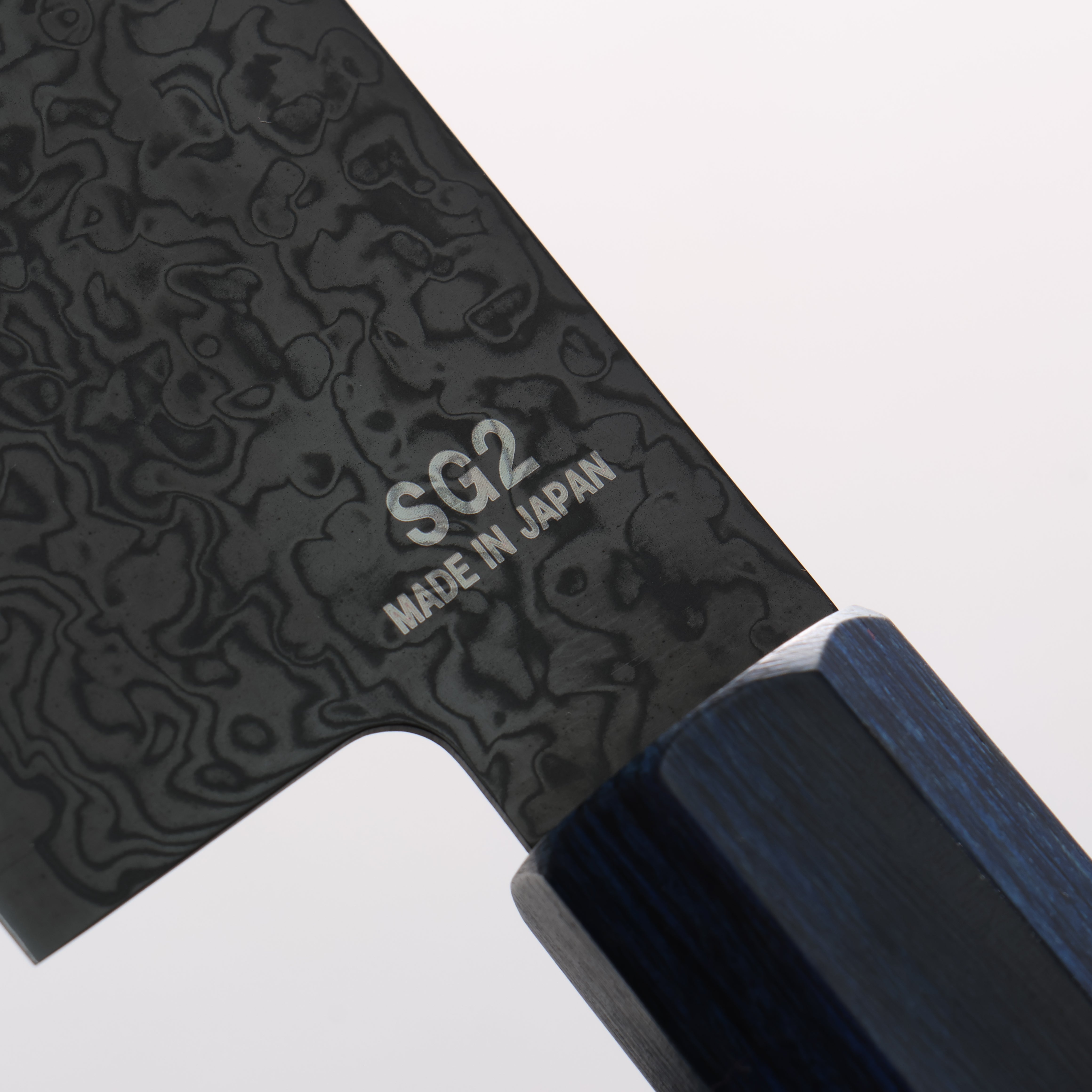 清助 SG2 黑色大馬士革紋 三德刀 180mm 黑合成木（口輪：紺合成木） 握把 - 清助刃物